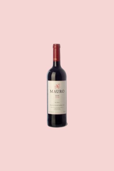 Castilla y León Red Crianza wine Mauro 2010